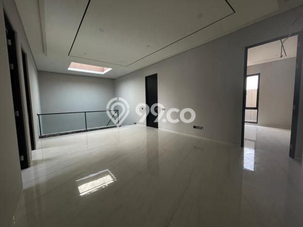 Rumah area Citraland, Surabaya, LT 264m2m² LB 600m2m² - JUAL CEPAT! Rumah area Citraland, Surabaya, LT 264m2m² LB 600m2m² - JUAL CEPAT!