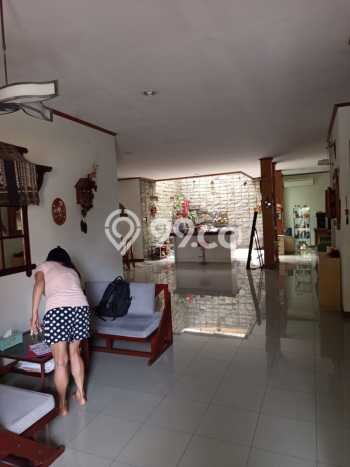 Rumah Elit LB 259m2 Siap Pakai Desain Elegan di Duri Kosambi, Jakarta Barat Rumah Elit LB 259m2 Siap Pakai Desain Elegan di Duri Kosambi, Jakarta Barat