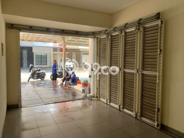 Dijual Hunian Mewah dengan Fasilitas Sekitar Komplit di Cipondoh, Tangerang Dijual Hunian Mewah dengan Fasilitas Sekitar Komplit di Cipondoh, Tangerang