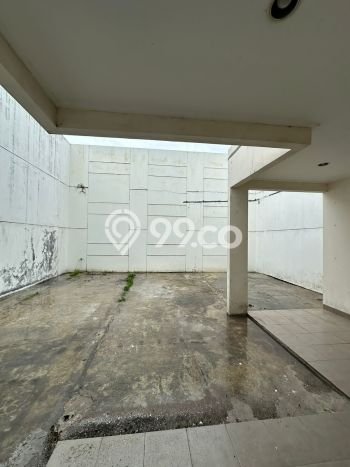 Rumah sewa siap pakai 4 Kamar Tidur di Green Lake City, Jakarta Barat Rumah sewa siap pakai 4 Kamar Tidur di Green Lake City, Jakarta Barat
