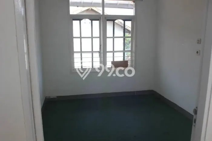 Rumah di Coblong, 1 KM, Pemandangan Kota, LT 43m2m² LB 78m2m² Rumah di Coblong, 1 KM, Pemandangan Kota, LT 43m2m² LB 78m2m²