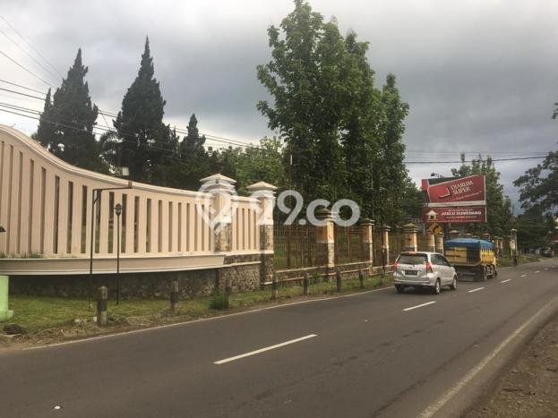 Komersial Favorit Dijual di Cimalaka Sumedang Area Pusat Bisnis Komersial Favorit Dijual di Cimalaka Sumedang Area Pusat Bisnis