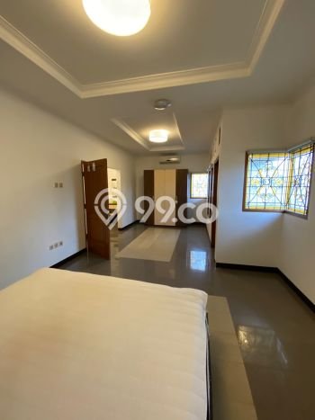 Rumah kawasan Pasteur, 3 KT, Lingkungan Elite, Luas 330m² LB 300m² Rumah kawasan Pasteur, 3 KT, Lingkungan Elite, Luas 330m² LB 300m²