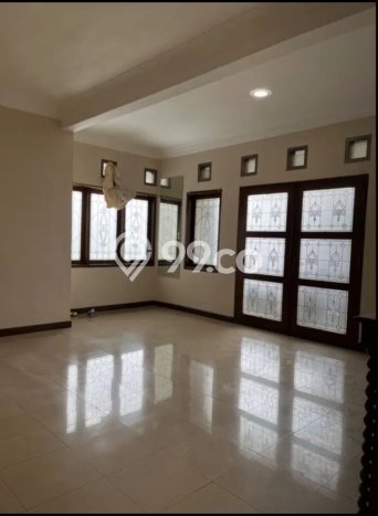 UNIT TERBATAS! Rumah di Cikutra, 4 KM, LT 260m² LB 380m² UNIT TERBATAS! Rumah di Cikutra, 4 KM, LT 260m² LB 380m²