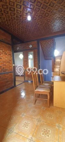 Disewakan! Rumah 5 Kamar Tidur &
3 Kamar Mandi di Ciumbuleuit, Bandung Disewakan! Rumah 5 Kamar Tidur &
3 Kamar Mandi di Ciumbuleuit, Bandung