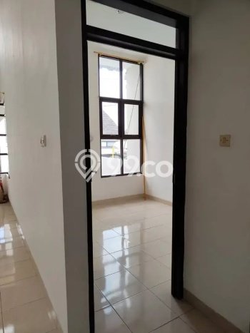 Rumah di Cimahi Utara, Dekat Fasilitas, 2 KT, Luas 100m² LB 90m² Rumah di Cimahi Utara, Dekat Fasilitas, 2 KT, Luas 100m² LB 90m²