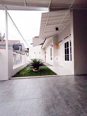 HUNIAN BERKELAS! Rumah Premium Rancasari, Bandung, LT 137m² LB 110m² HUNIAN BERKELAS! Rumah Premium Rancasari, Bandung, LT 137m² LB 110m²