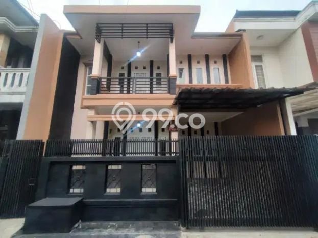 PILIHAN TEPAT! Rumah di Margahayu, 2 KM, Akses Sekolah, Luas 180m² LB 93m² PILIHAN TEPAT! Rumah di Margahayu, 2 KM, Akses Sekolah, Luas 180m² LB 93m²
