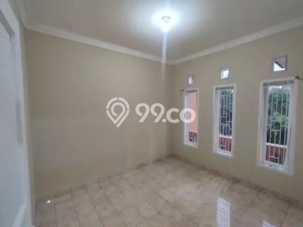 PILIHAN TEPAT! Rumah di Margahayu, 2 KM, Akses Sekolah, Luas 180m² LB 93m² PILIHAN TEPAT! Rumah di Margahayu, 2 KM, Akses Sekolah, Luas 180m² LB 93m²