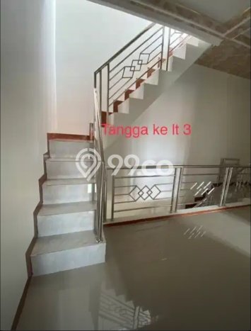SPECIAL PRICE! Rumah area Kiaracondong, 1 KM, Akses Mudah Fasilitas Umum, LT 65m² LB 112m² SPECIAL PRICE! Rumah area Kiaracondong, 1 KM, Akses Mudah Fasilitas Umum, LT 65m² LB 112m²