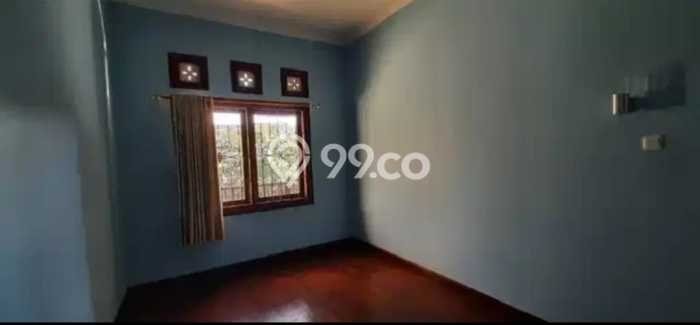 Rumah Cantik Siap Pakai Di Arcamanik Luas 300m2 Aman Rumah Cantik Siap Pakai Di Arcamanik Luas 300m2 Aman
