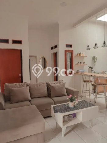Rumah Lokasi Strategis di Kopo, Bandung, Luas 100m² Bangunan 55m² Rumah Lokasi Strategis di Kopo, Bandung, Luas 100m² Bangunan 55m²