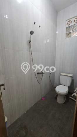 AREA BISNIS! Ruko Kawasan , Luas 180m2m², Jalan Strategis AREA BISNIS! Ruko Kawasan , Luas 180m2m², Jalan Strategis
