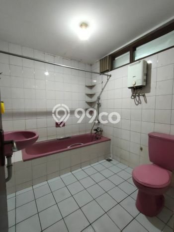 Rumah 4 Kamar Dekat dengan Akses Transportasi, Bandung - Harga Terjangkau Rumah 4 Kamar Dekat dengan Akses Transportasi, Bandung - Harga Terjangkau