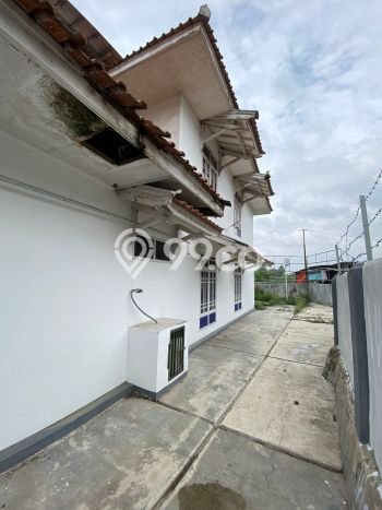 Rumah Asri di Batujajar, Bandung, Luas 502m² LB 450m² Rumah Asri di Batujajar, Bandung, Luas 502m² LB 450m²