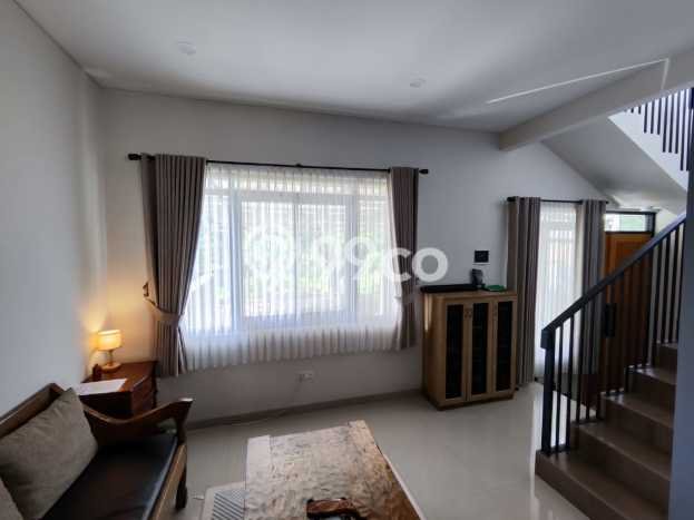 Bisa KPR! Rumah Geger Kalong, Bandung, Luas 121m² Bangunan 157m² Bisa KPR! Rumah Geger Kalong, Bandung, Luas 121m² Bangunan 157m²