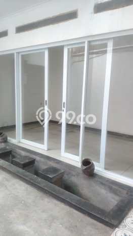 HARGA SPESIAL! Rumah Premium di Buah Batu, Bandung, LT 120m² LB 200m² Bisa Nego! HARGA SPESIAL! Rumah Premium di Buah Batu, Bandung, LT 120m² LB 200m² Bisa Nego!