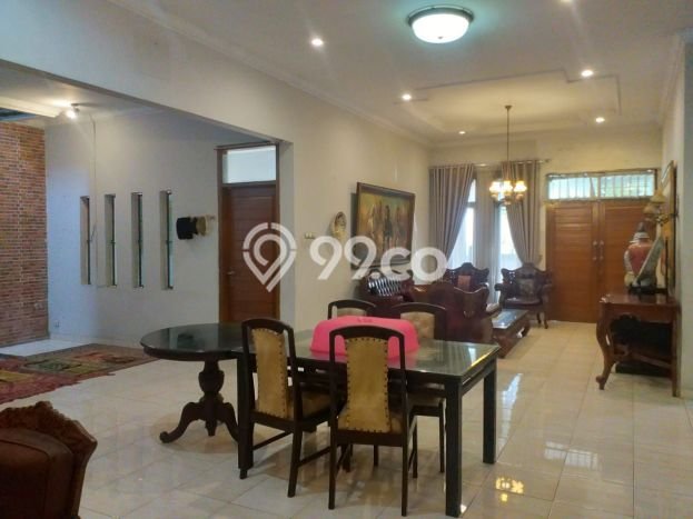 DIJUAL CEPAT! Rumah Modern area Taman Kopo Indah, Bandung, Luas 265m² LB 230m² BISA KPR! DIJUAL CEPAT! Rumah Modern area Taman Kopo Indah, Bandung, Luas 265m² LB 230m² BISA KPR!