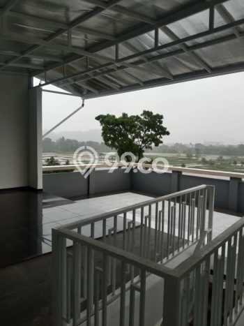 Unit Gudang Disewa Lokasi Soreang, Bandung Spesifikasi Luas Bangunan 700m2 Unit Gudang Disewa Lokasi Soreang, Bandung Spesifikasi Luas Bangunan 700m2