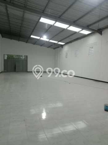 Unit Gudang Disewa Lokasi Soreang, Bandung Spesifikasi Luas Bangunan 700m2 Unit Gudang Disewa Lokasi Soreang, Bandung Spesifikasi Luas Bangunan 700m2