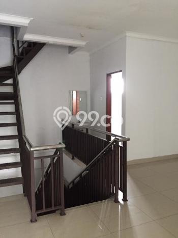 Unit Ruko Dijual di Babakan Ciparay Bandung 218m2 Unit Ruko Dijual di Babakan Ciparay Bandung 218m2