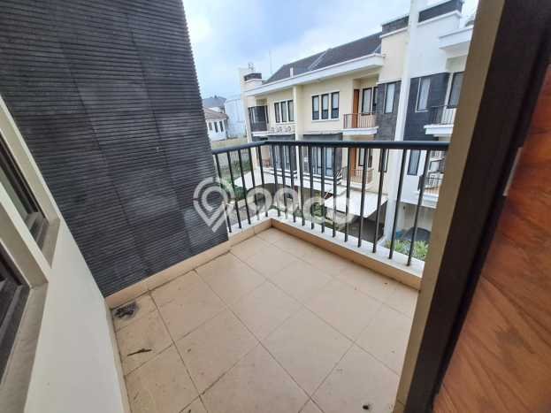 Rumah Mewah Dijual LT 143m2 di Sukasari, Bandung Rumah Mewah Dijual LT 143m2 di Sukasari, Bandung