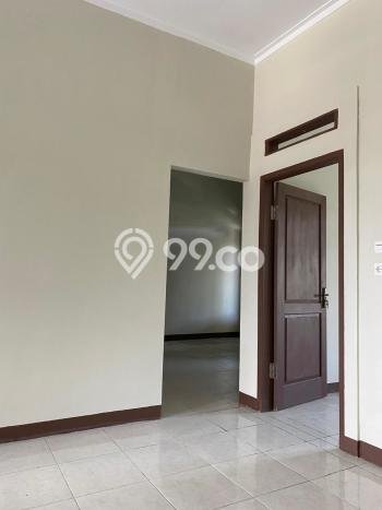 Rumah sewa siap pakai 4 KT di Cikutra, Bandung Rumah sewa siap pakai 4 KT di Cikutra, Bandung