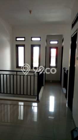 Rumah di , 2 KM, Lingkungan Elite, Luas 130m2m² Bangunan 200m2m² Rumah di , 2 KM, Lingkungan Elite, Luas 130m2m² Bangunan 200m2m²