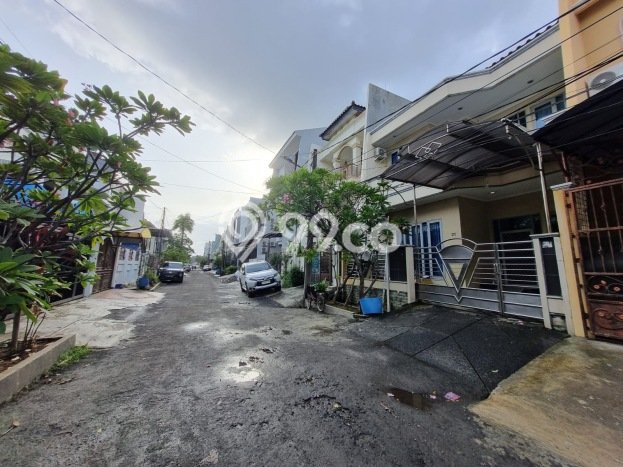 Rumah Luxury Modern Siap Huni di Muara Karang Jakarta Utara Rumah Luxury Modern Siap Huni di Muara Karang Jakarta Utara