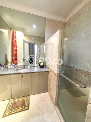 Jual Rumah Mewah Megah Dengan View Eksklusif di Pantai Indah Kapuk, Jakarta Utara Jual Rumah Mewah Megah Dengan View Eksklusif di Pantai Indah Kapuk, Jakarta Utara