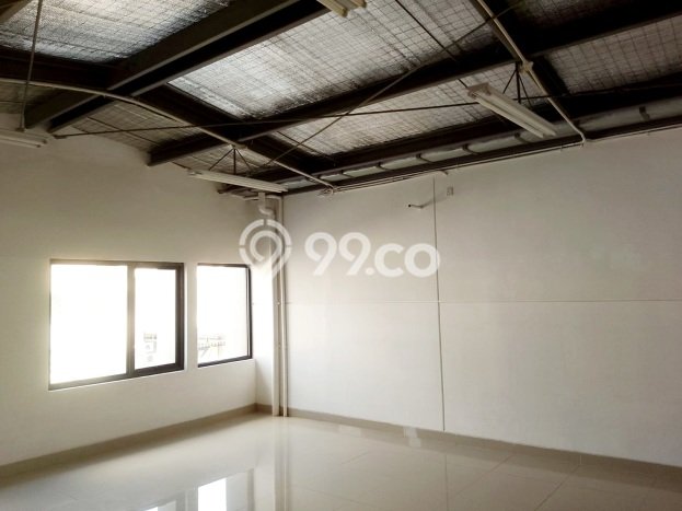 Gudang Disewa di Serpong, Tangerang Selatan, LT 120m2 / LB 120m2 Gudang Disewa di Serpong, Tangerang Selatan, LT 120m2 / LB 120m2