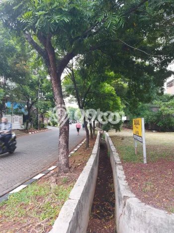 Untuk Dijual Tanah di Karang Tengah Tangerang Luas 367m2 - Untuk Dijual Tanah di Karang Tengah Tangerang Luas 367m2 -