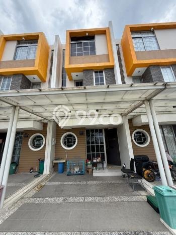 Rumah Modern 3 KT di Pantai Indah Kapuk 2 Jakarta Utara Rumah Modern 3 KT di Pantai Indah Kapuk 2 Jakarta Utara