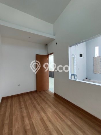 Jual Rumah Luas Megah Dengan View Eksklusif di Duri Kepa, Jakarta Barat Jual Rumah Luas Megah Dengan View Eksklusif di Duri Kepa, Jakarta Barat