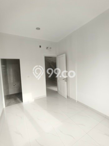 Hunian Mewah LB 200m2 Siap Huni Desain Elegan di Duri Kepa, Jakarta Barat Hunian Mewah LB 200m2 Siap Huni Desain Elegan di Duri Kepa, Jakarta Barat