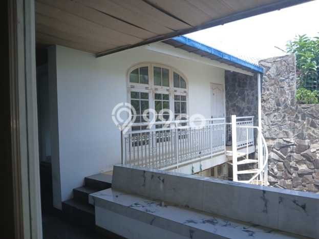 For Sale! Premium House LT 459m2 Desain Modern di Permata Hijau For Sale! Premium House LT 459m2 Desain Modern di Permata Hijau