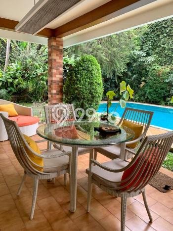 For Sale! Luxury House LT 1295m2 Desain Elegan di Pejaten For Sale! Luxury House LT 1295m2 Desain Elegan di Pejaten