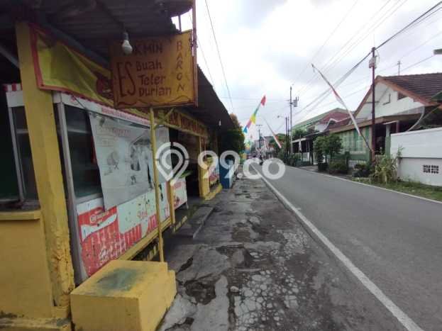 Dijual Rumah 2 Kamar Lokasi Ideal Bagus dan Strategis di Laweyan Dijual Rumah 2 Kamar Lokasi Ideal Bagus dan Strategis di Laweyan