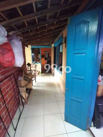 Rumah Strategis Minimalis Lb 220m2 di Nusukan, Solo Rumah Strategis Minimalis Lb 220m2 di Nusukan, Solo