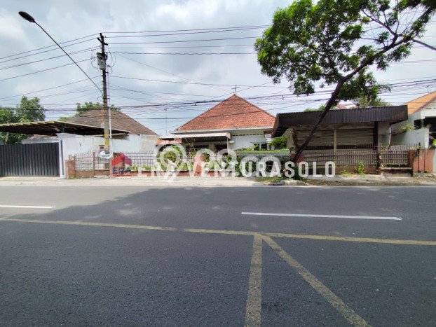 Rumah Cantik Siap Huni Di Banjarsari Luas 550m2 Lokasi Strategis Rumah Cantik Siap Huni Di Banjarsari Luas 550m2 Lokasi Strategis