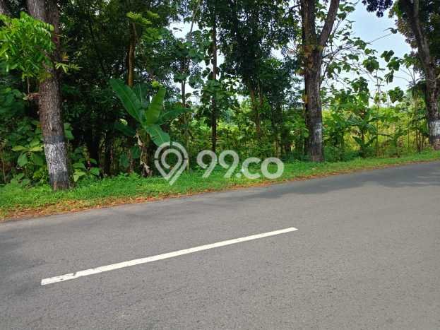 Dijual Tanah di Polokarto Sukoharjo Luas 2100m2 SHM Dijual Tanah di Polokarto Sukoharjo Luas 2100m2 SHM