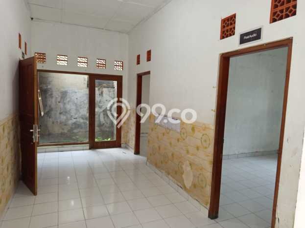 Jual Rumah Favorit Siap Huni LB 100m2 di Laweyan, Solo Jual Rumah Favorit Siap Huni LB 100m2 di Laweyan, Solo
