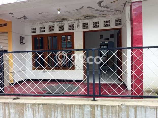 Jual Rumah Favorit Siap Huni LB 100m2 di Laweyan, Solo Jual Rumah Favorit Siap Huni LB 100m2 di Laweyan, Solo