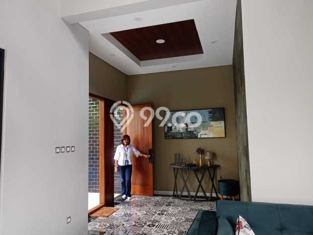 Siap Huni Rumah Mewah 5 Kamar di Banjarsari Dekat ke Mana Pun Siap Huni Rumah Mewah 5 Kamar di Banjarsari Dekat ke Mana Pun