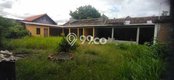 Rumah Mewah Dijual LT 728m2 di Banjarsari, Surakarta Rumah Mewah Dijual LT 728m2 di Banjarsari, Surakarta
