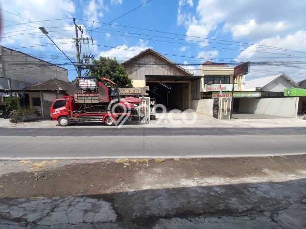 Lokasi Strategis! Dijual Gudang Bisnis di Ngemplak, Boyolali Kondisi Bagus Lokasi Strategis! Dijual Gudang Bisnis di Ngemplak, Boyolali Kondisi Bagus