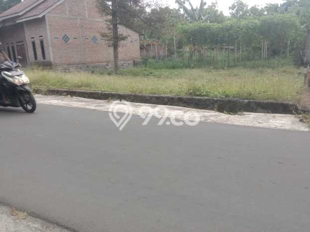 Tanah di Teras, Boyolali Luas 261m2 Dijual Segera Tanah di Teras, Boyolali Luas 261m2 Dijual Segera