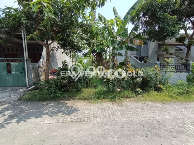 Lahan Dijual Lokasi Ngemplak, Boyolali dengan Luas Tanah 120m2 dan Status - Lahan Dijual Lokasi Ngemplak, Boyolali dengan Luas Tanah 120m2 dan Status -