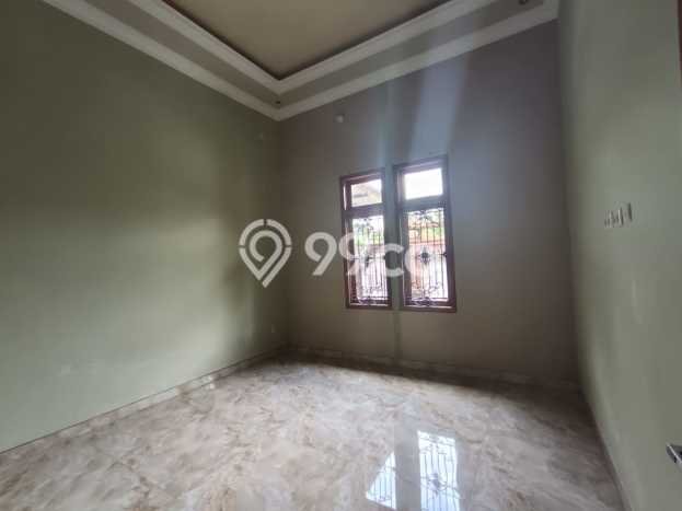 For Sale Rumah 4 Kamar Lokasi Ideal Bagus dan Strategis di Teras For Sale Rumah 4 Kamar Lokasi Ideal Bagus dan Strategis di Teras