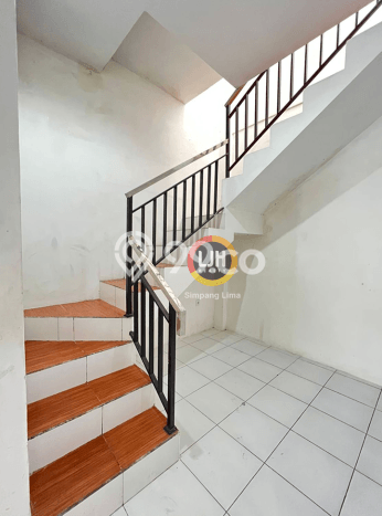 Jual Rumah Minimalis Bagus Punya 4 KT di Semarang Barat Semarang SHM Jual Rumah Minimalis Bagus Punya 4 KT di Semarang Barat Semarang SHM